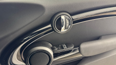 MINI Hatchback 1.5 Cooper Sport Premium 3dr Auto Petrol Hatchback